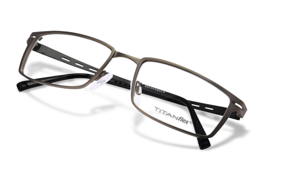 Titanflex Brille Titanflex die stabile Brille aus Titan mit Memoryfunktion. Ideal für Sport, Kinder und aktive Brillenträger. In Ingolstadt bei Optik Schönauer (ehemals Optik Reichhart) in der Münchener Str. 93.
